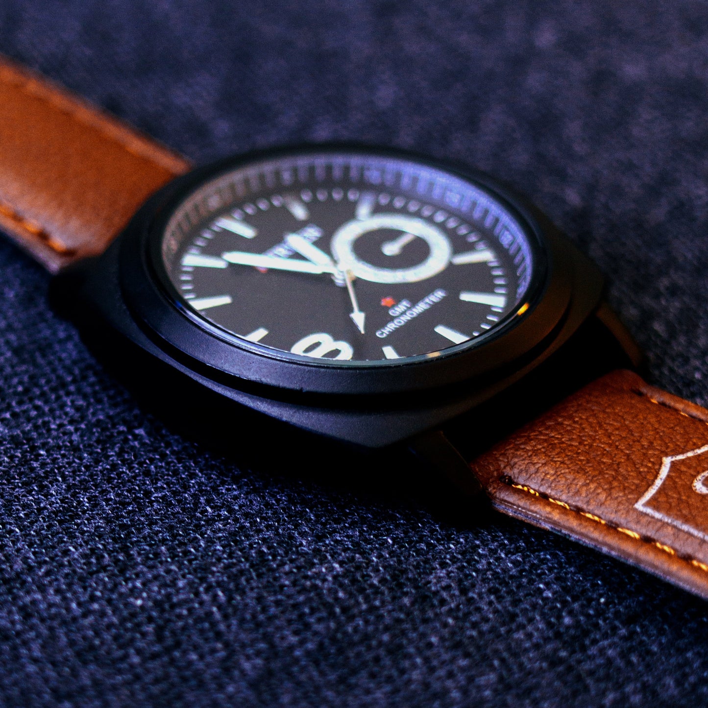 CURREN Stylish Water Resistant Quartz Analog Watch for Men – Scratch-Resistant Glass & Leather Strap + Gift Box